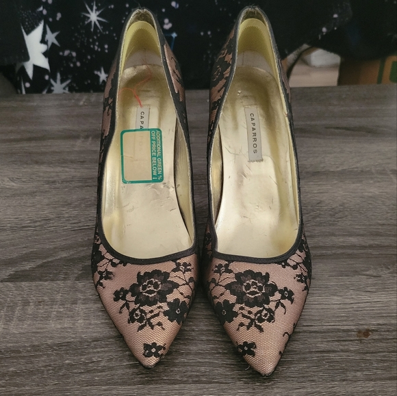 Lace Pumps - Picture 1 of 9